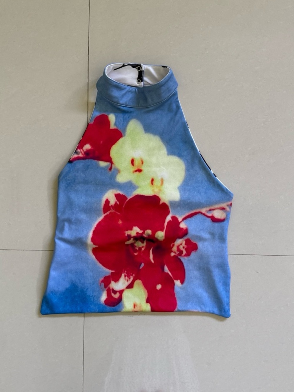 Susmie’s Reversible Open Back Halter Floral High-Neck Crop Tank Top